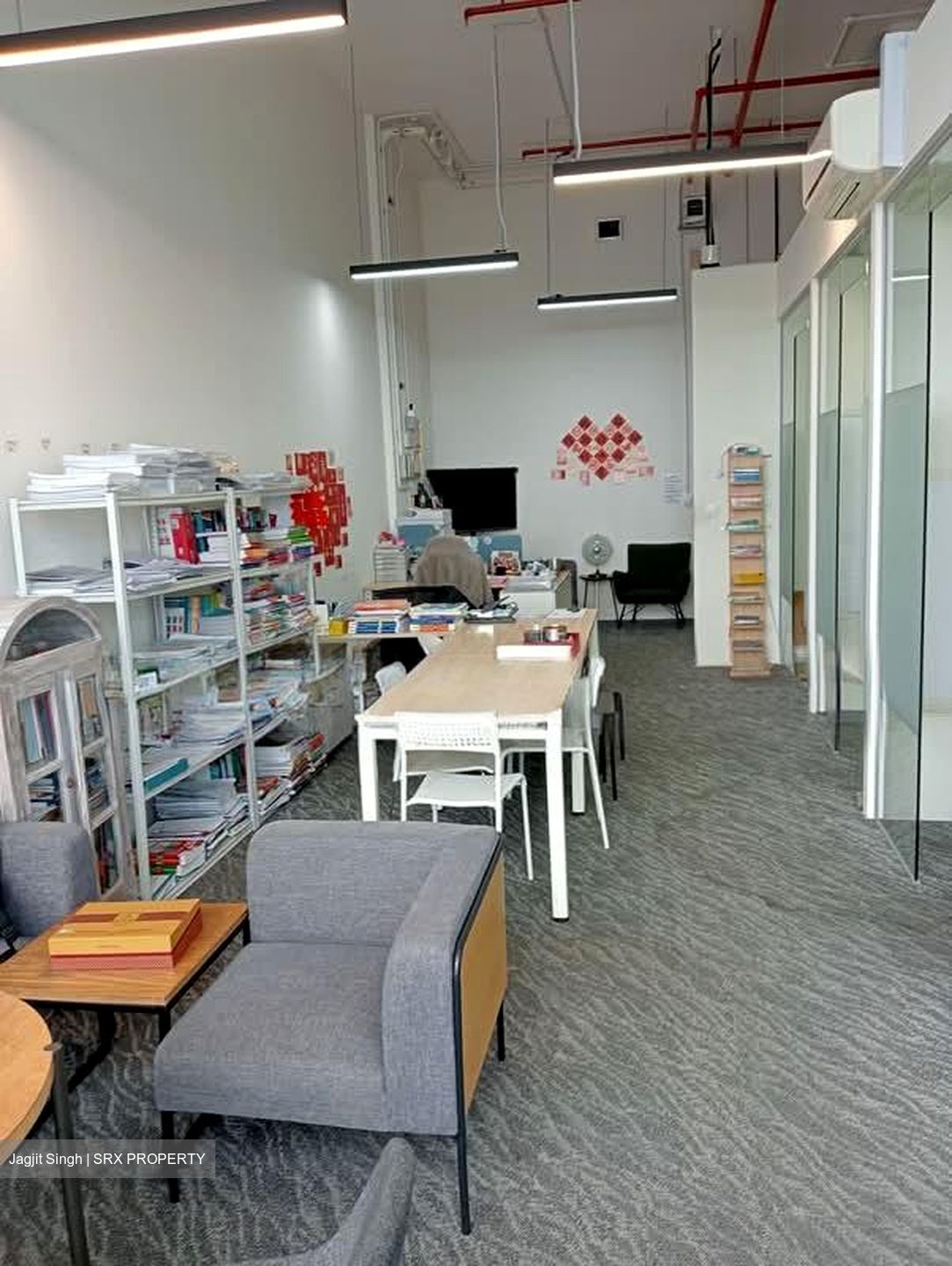 Centrium Square (D8), Office #545140131